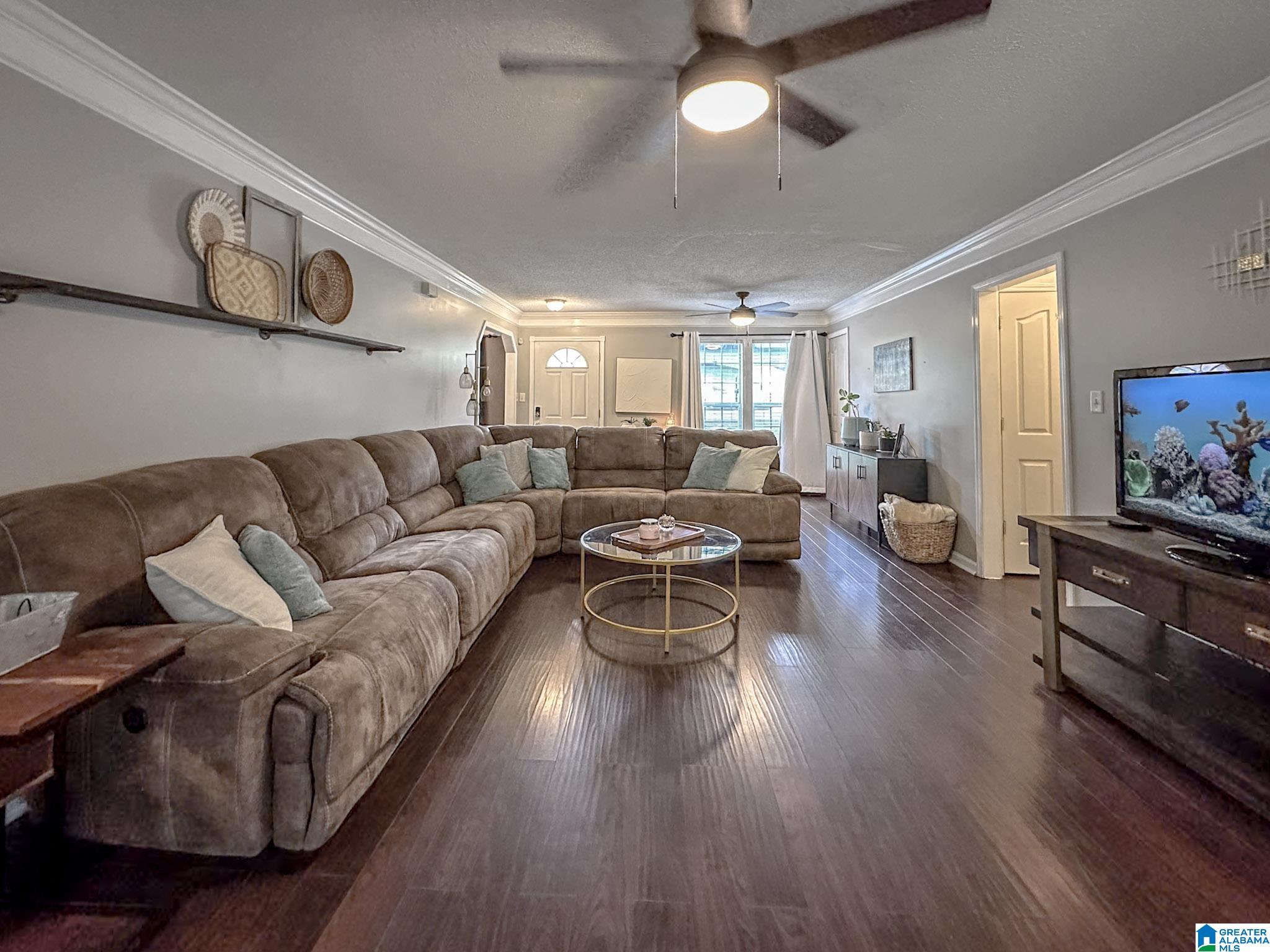 504 South Hillcrest Road Odenville, AL 35120 - Photo 4 of 51