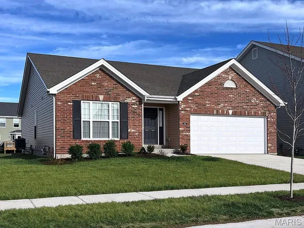$294,900 | 2 Aspen Ii At Riverstone, Florissant, MO 63031