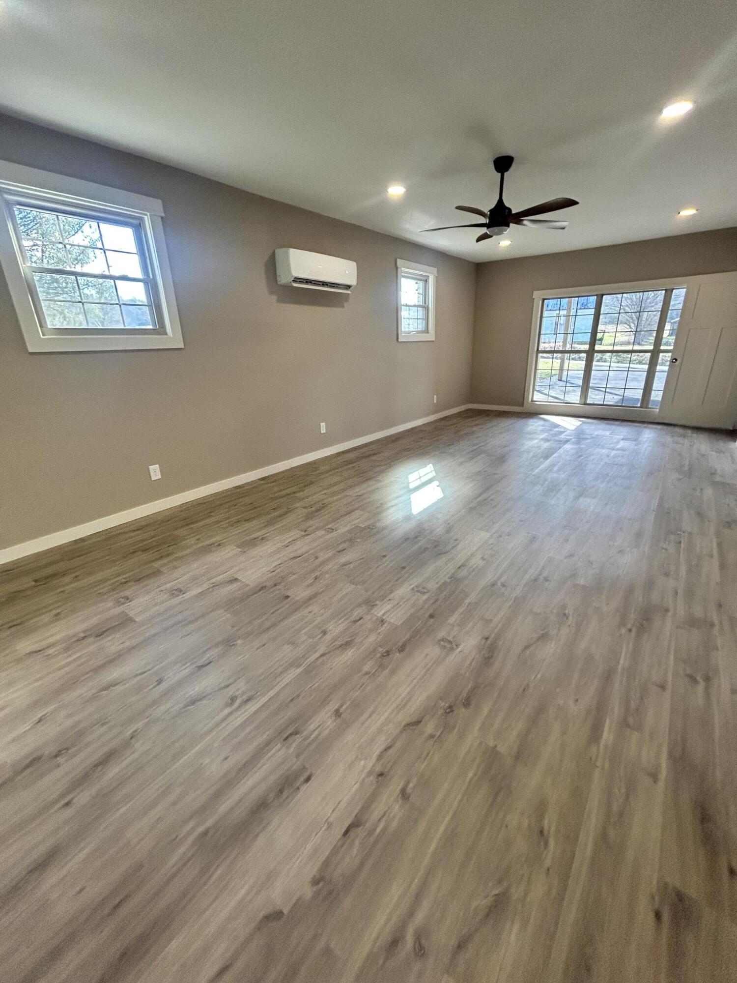 2252 Grundy Road Somerset, KY 42501 - Photo 23 of 67 IMG_3256