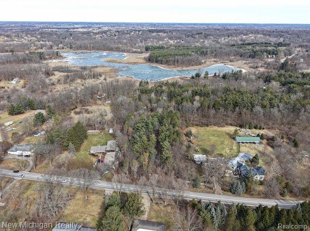 11461 White Lake Road Fenton, MI 48430 - Photo 30 of 33