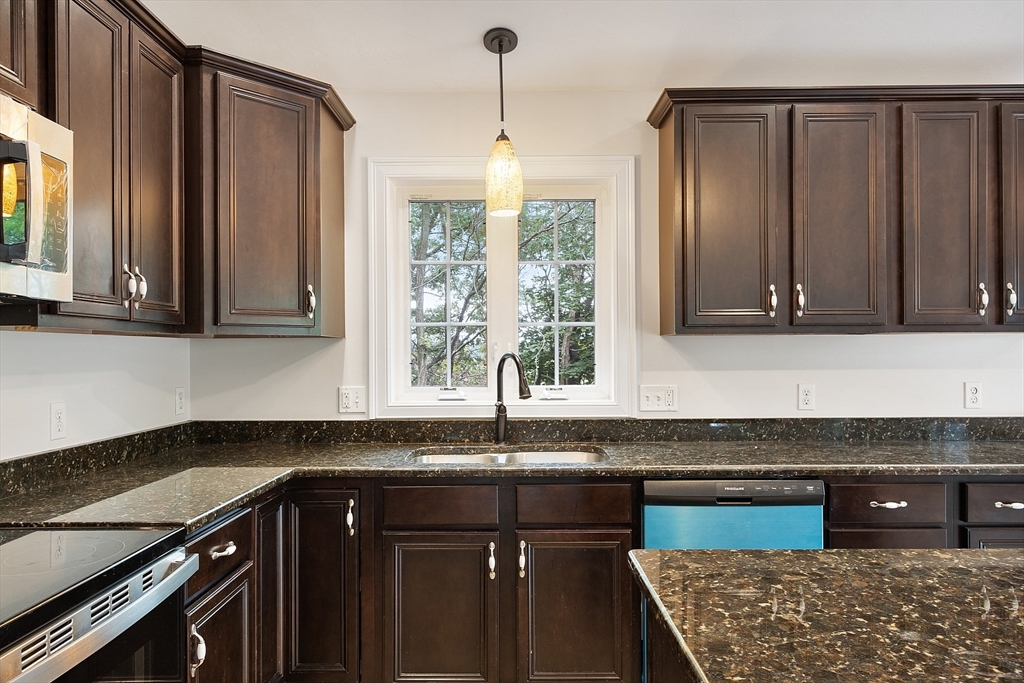 16 Cadorna Road Worcester, MA 01605 - Photo 22 of 42