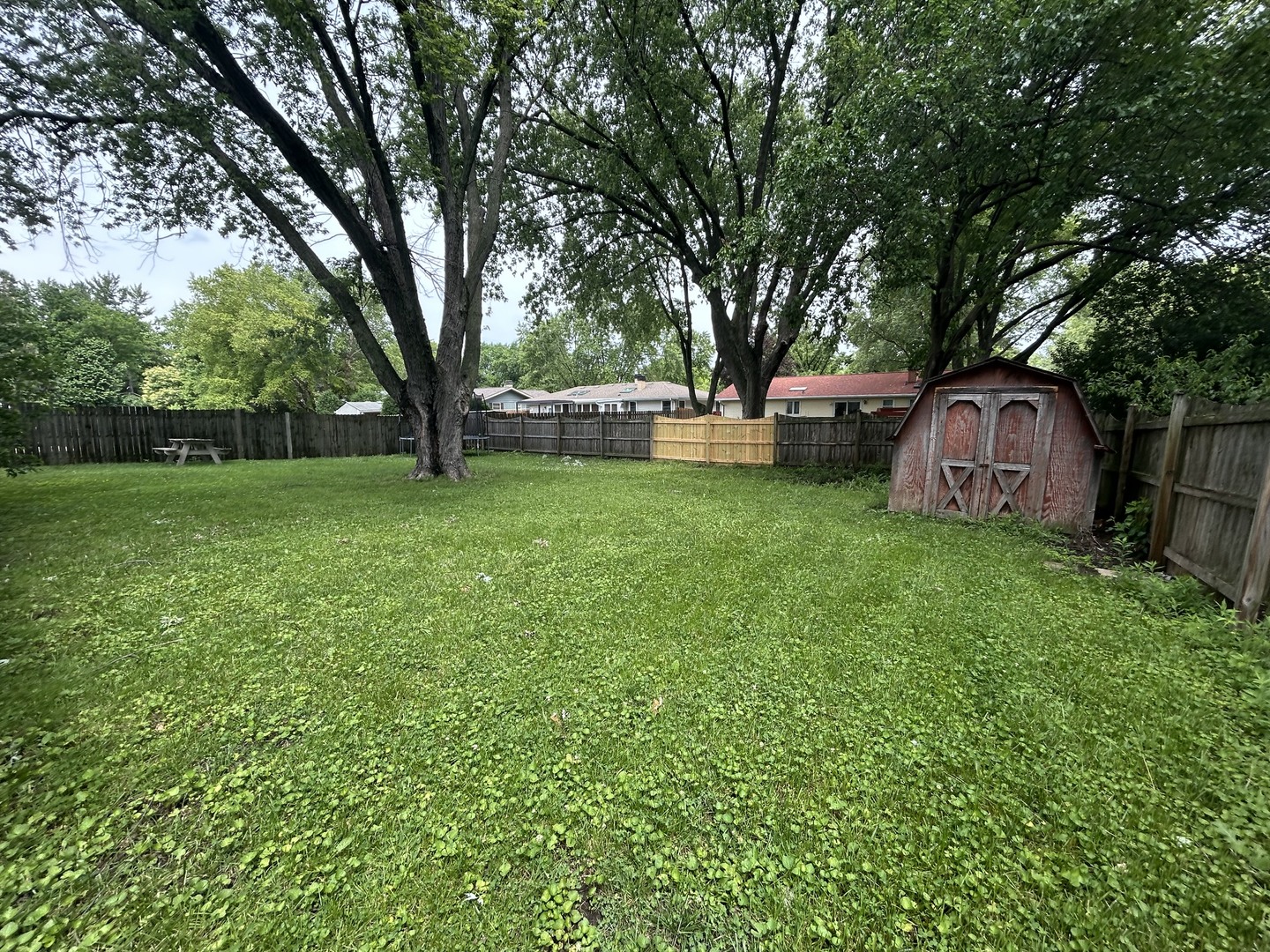 1716 Maple Lane Elgin, IL 60123 - Photo 14 of 17