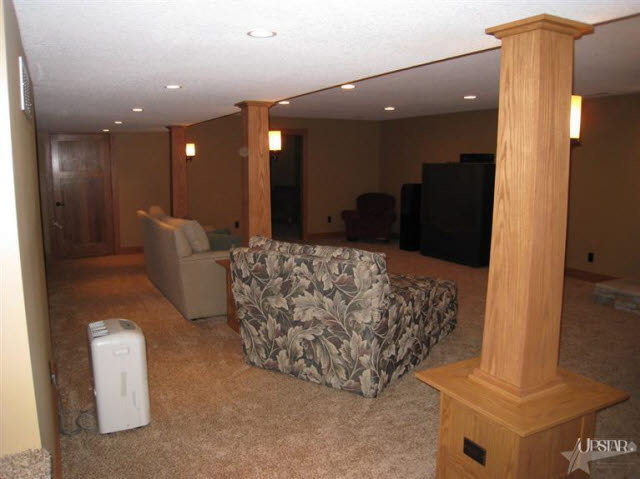 11102 Schlatter Road Spencerville, IN 46788 - Photo 17 of 23 Gallery Image 17