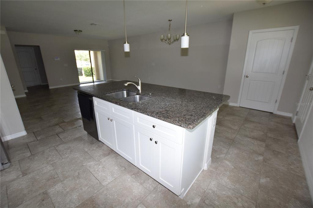 16097 Pebble Bluff Loop Winter Garden, FL 34787 - Photo 12 of 32