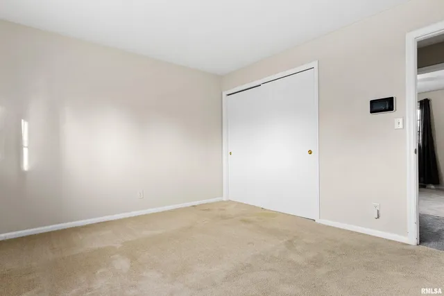 $189,000 | 3923 North Melcosta Drive, Peoria, IL 61615