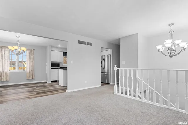 $189,000 | 3923 North Melcosta Drive, Peoria, IL 61615