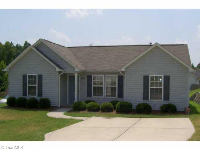 2451 Shadow Valley Road High Point, NC 27265 - Photo 1 of 6 Exterior Front.