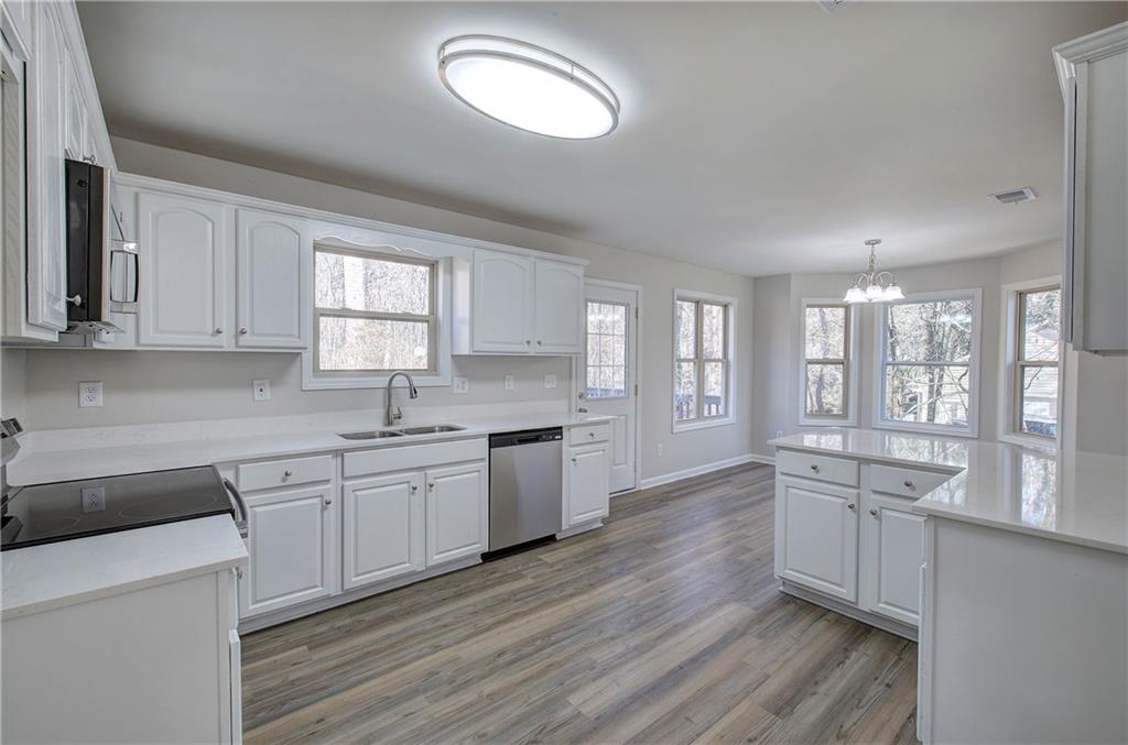 143 Delane Drive Dallas, GA 30157 - Photo 9 of 37