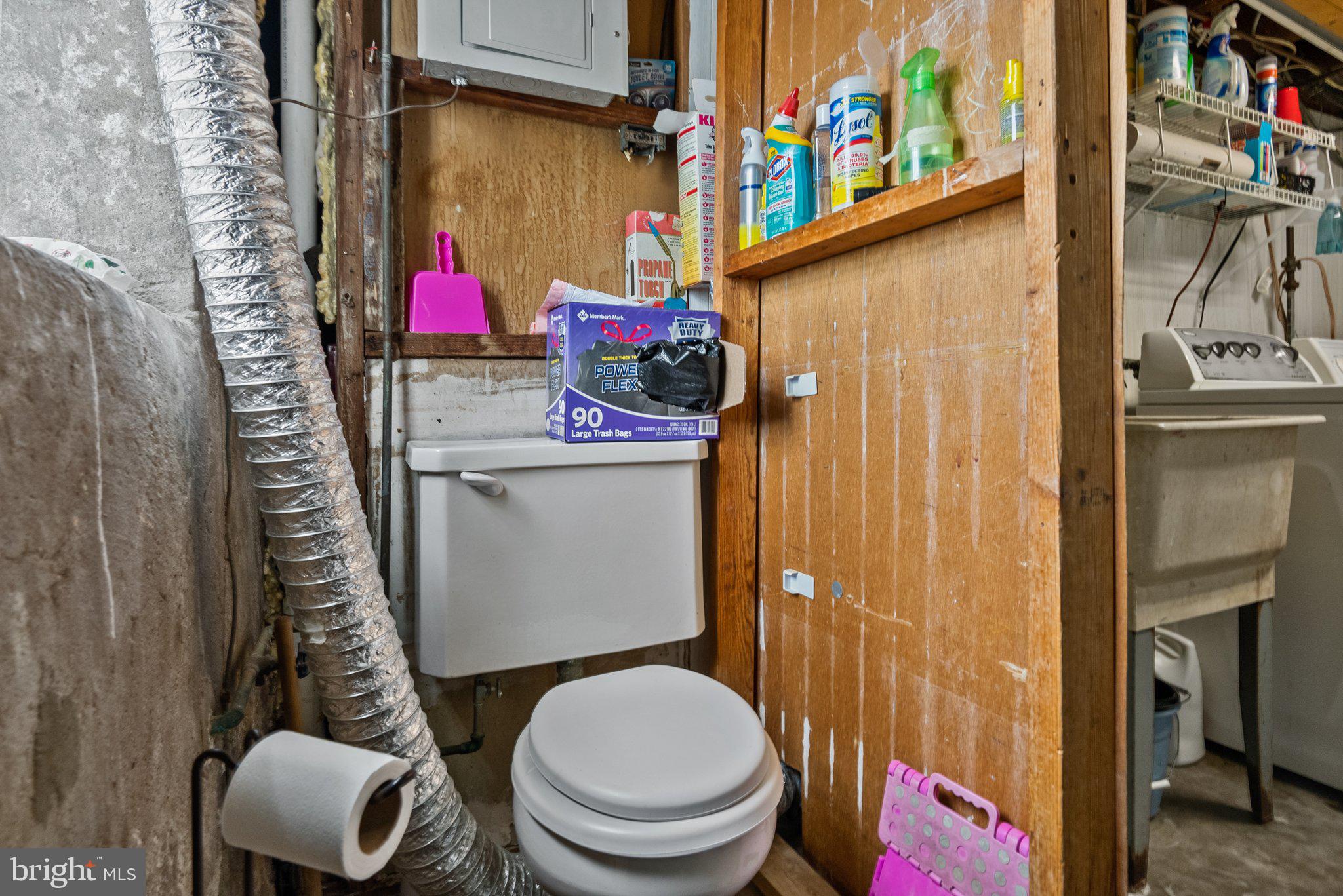 7156 Erdrick Street Philadelphia, PA 19135 - Photo 15 of 28