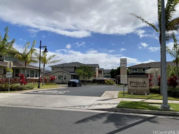 $3,500 | 550 Kamaaha Avenue, Unit 105, Kapolei, HI 96707