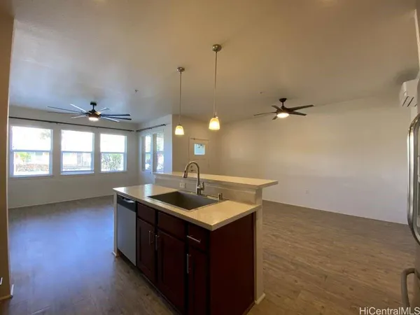 $3,500 | 550 Kamaaha Avenue, Unit 105, Kapolei, HI 96707