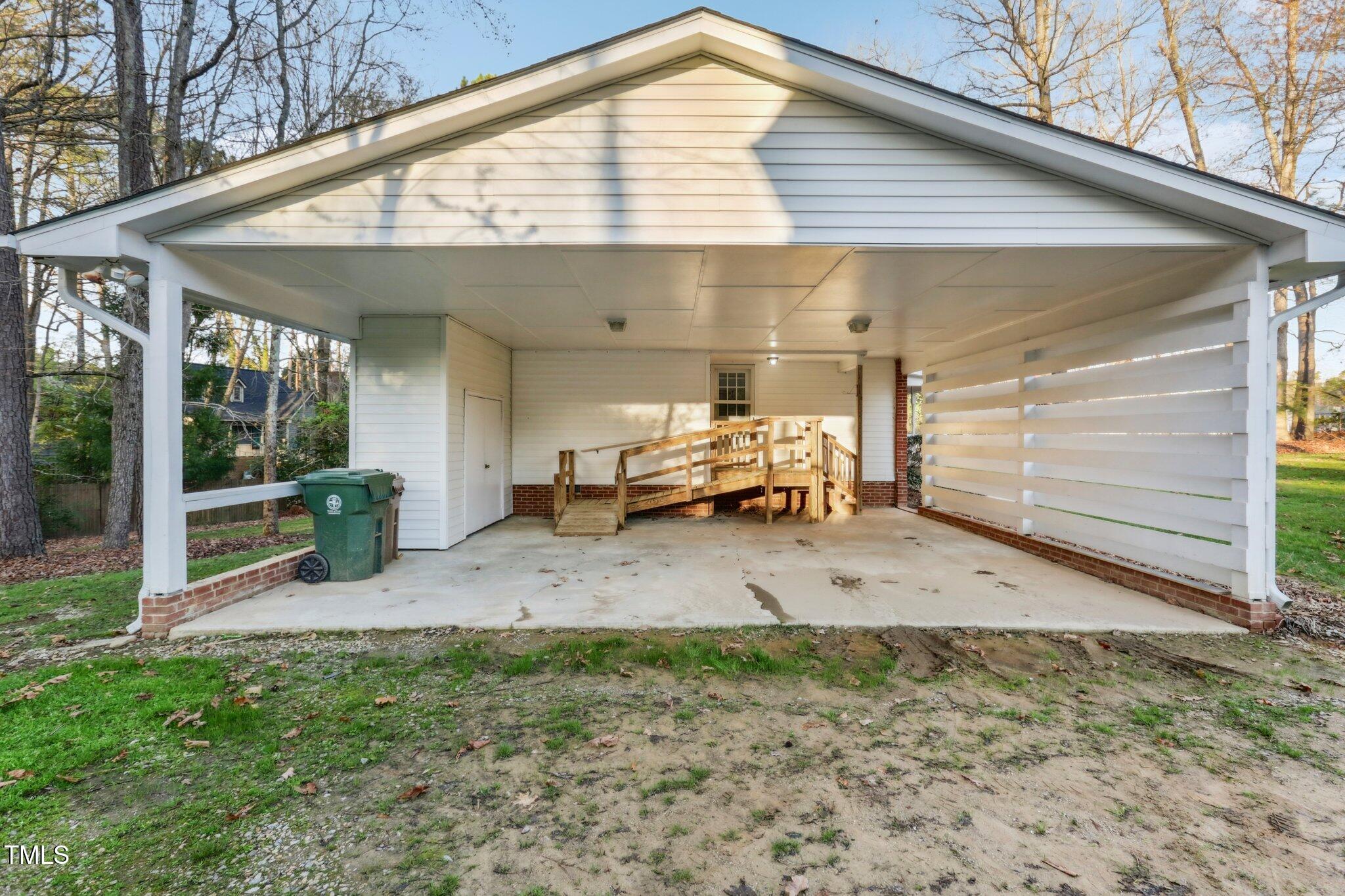 209 High House Road Cary, NC 27513 - Photo 32 of 40