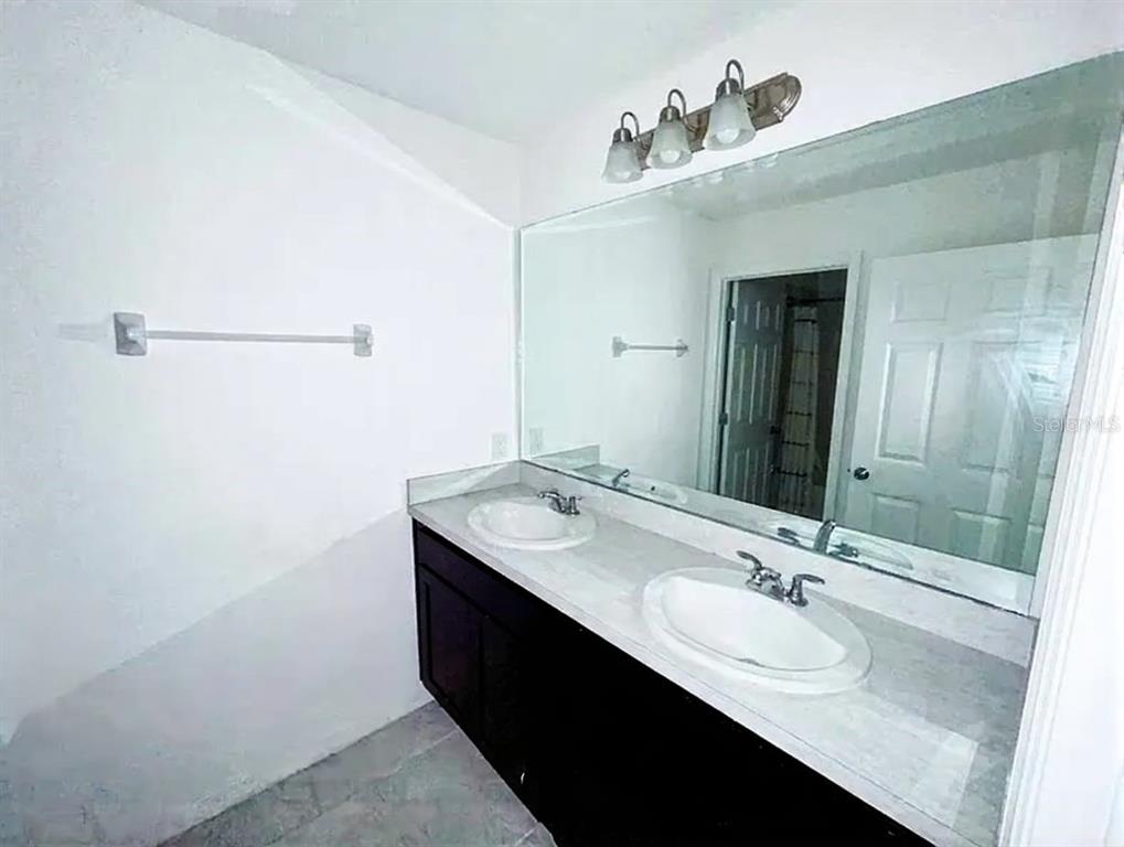 4907 Conifer Cone Drive Kissimmee, FL 34746 - Photo 12 of 18