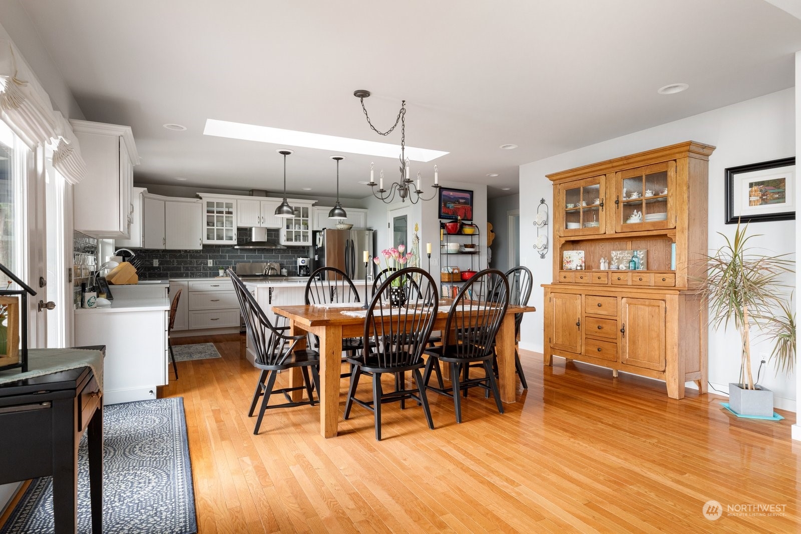 11200 Sahalie Road La Conner, WA 98257 - Photo 11 of 40 Gallery Image 11