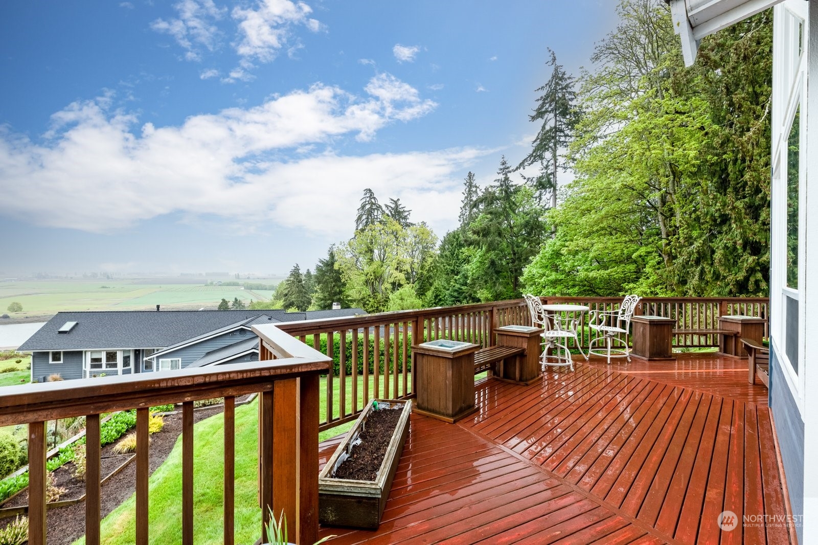 11200 Sahalie Road La Conner, WA 98257 - Photo 31 of 40 Gallery Image 31
