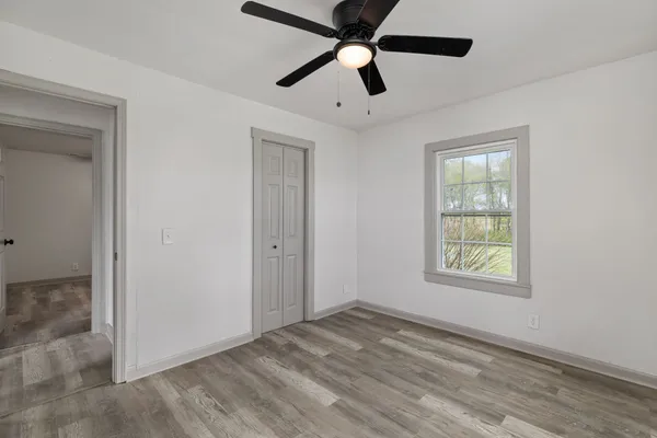 $1,350 | 469 Robertson Road, Lawrenceburg, TN 38464