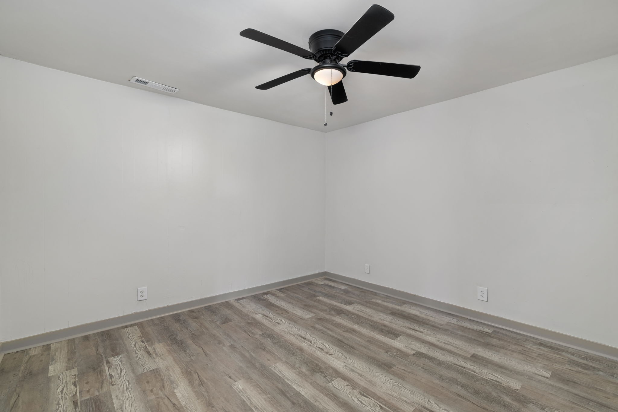 469 Robertson Road Lawrenceburg, TN 38464 - Photo 16 of 19