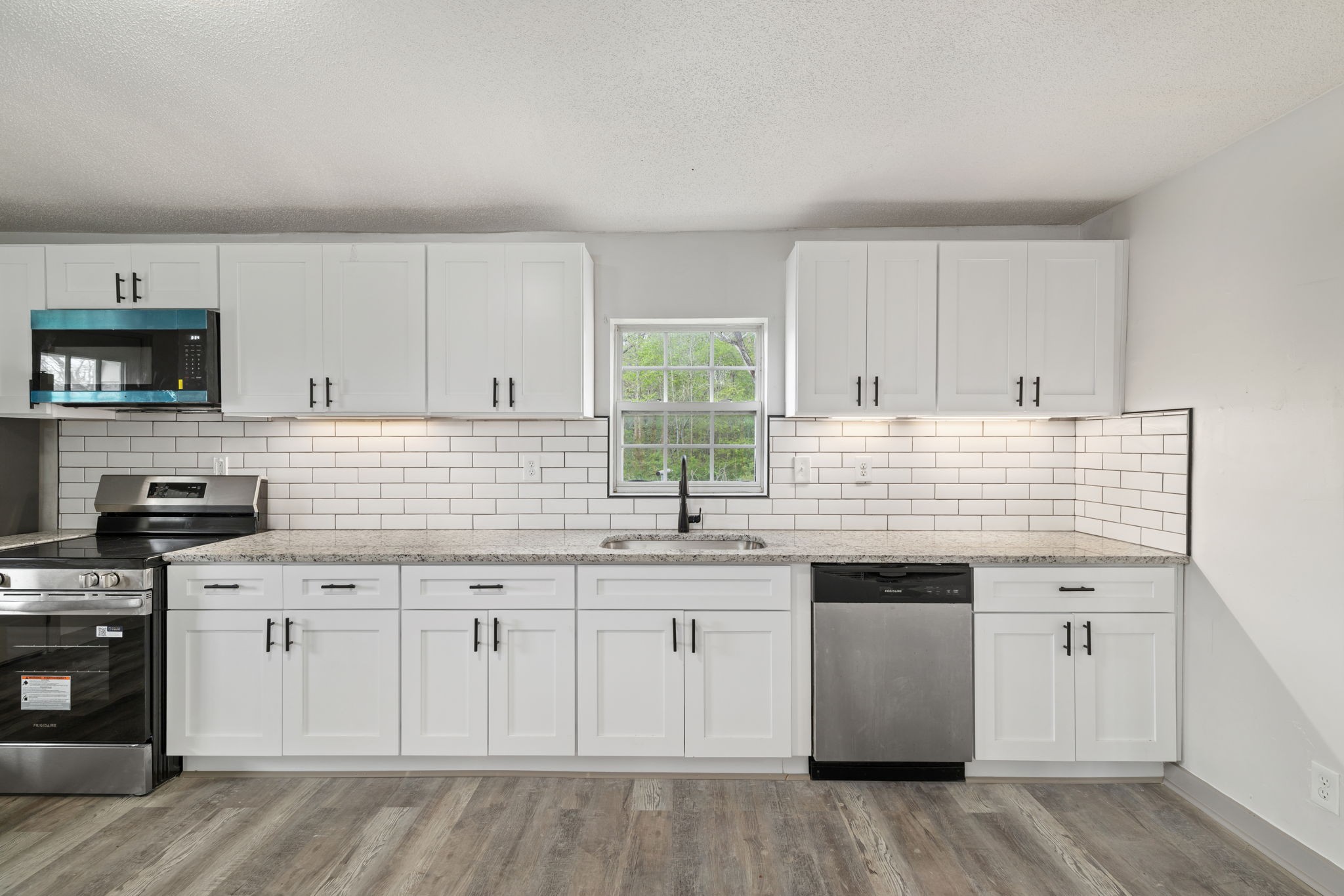 469 Robertson Road Lawrenceburg, TN 38464 - Photo 5 of 19