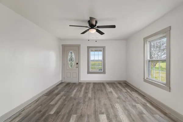 $1,350 | 469 Robertson Road, Lawrenceburg, TN 38464