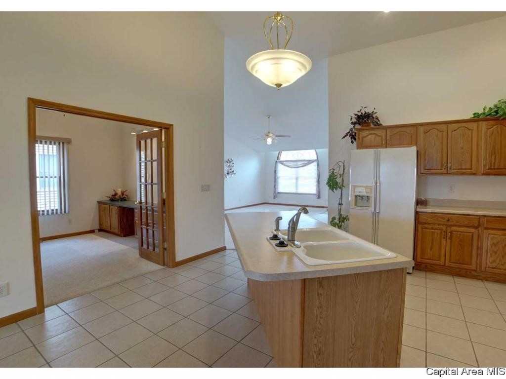 4146 Highbury Drive Springfield, IL 62711 - Photo 14 of 28