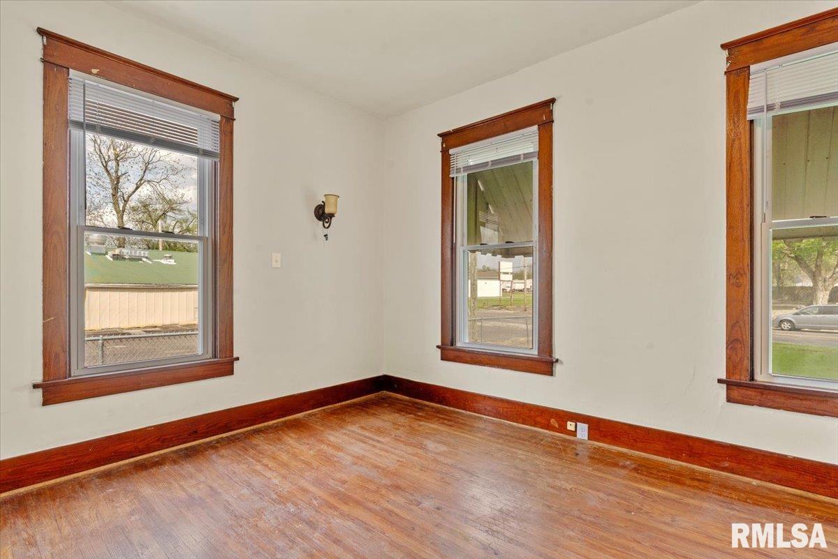 2021 North Peoria Road Springfield, IL 62702 - Photo 14 of 33