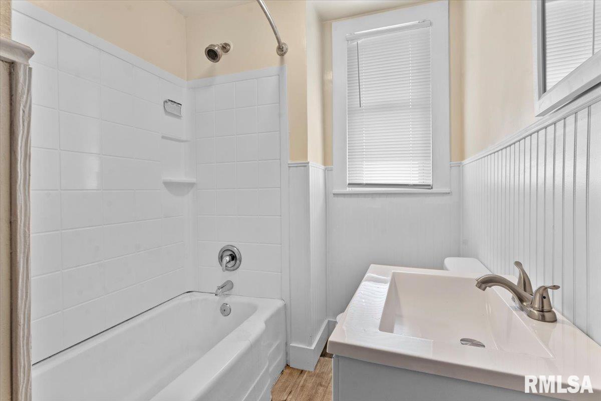 2021 North Peoria Road Springfield, IL 62702 - Photo 17 of 33