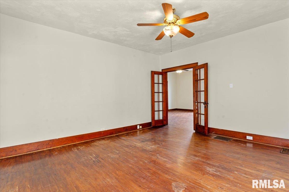 2021 North Peoria Road Springfield, IL 62702 - Photo 8 of 33