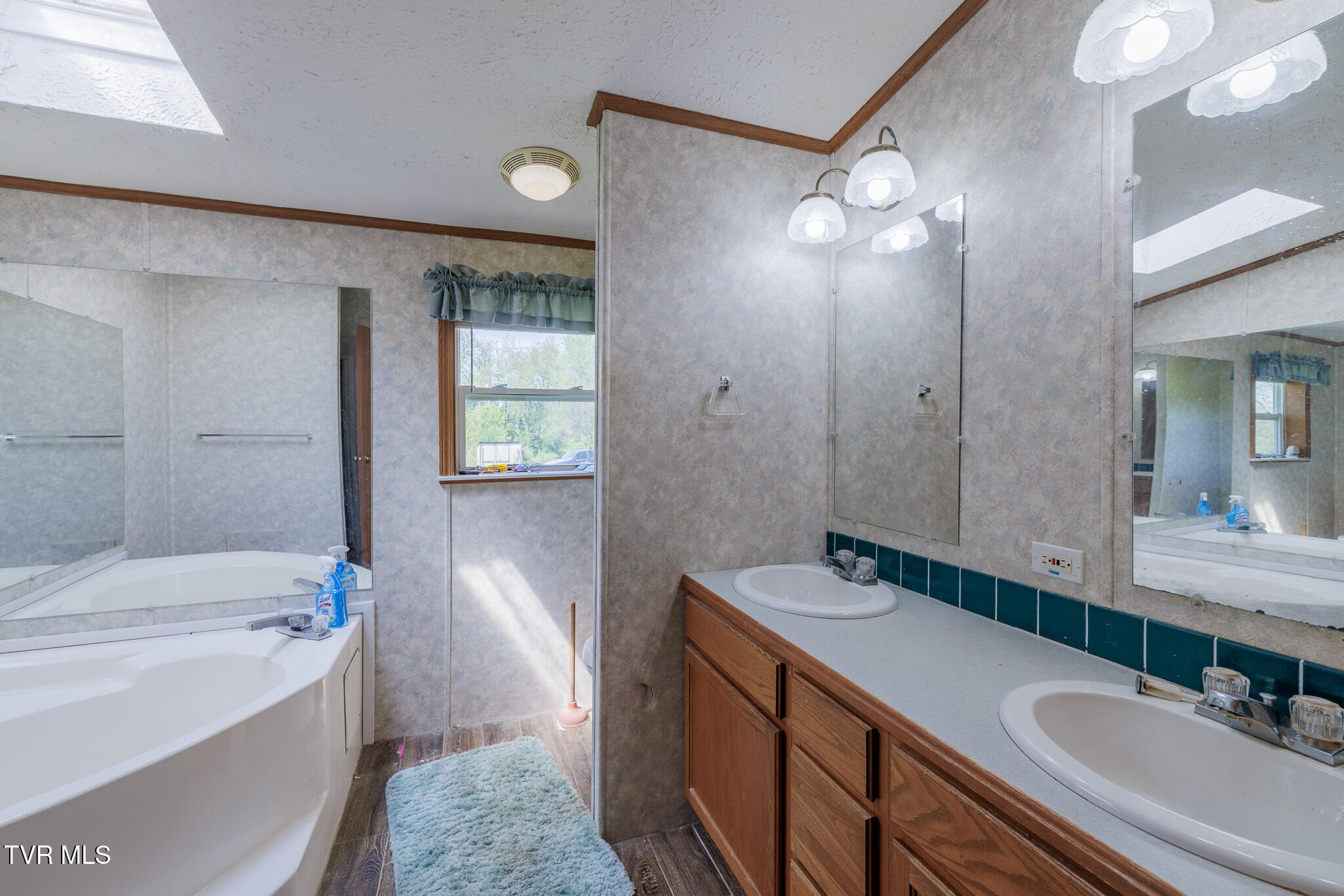 985 Old Stage Road Greeneville, TN 37745 - Photo 12 of 29 1R9A4902-HDR