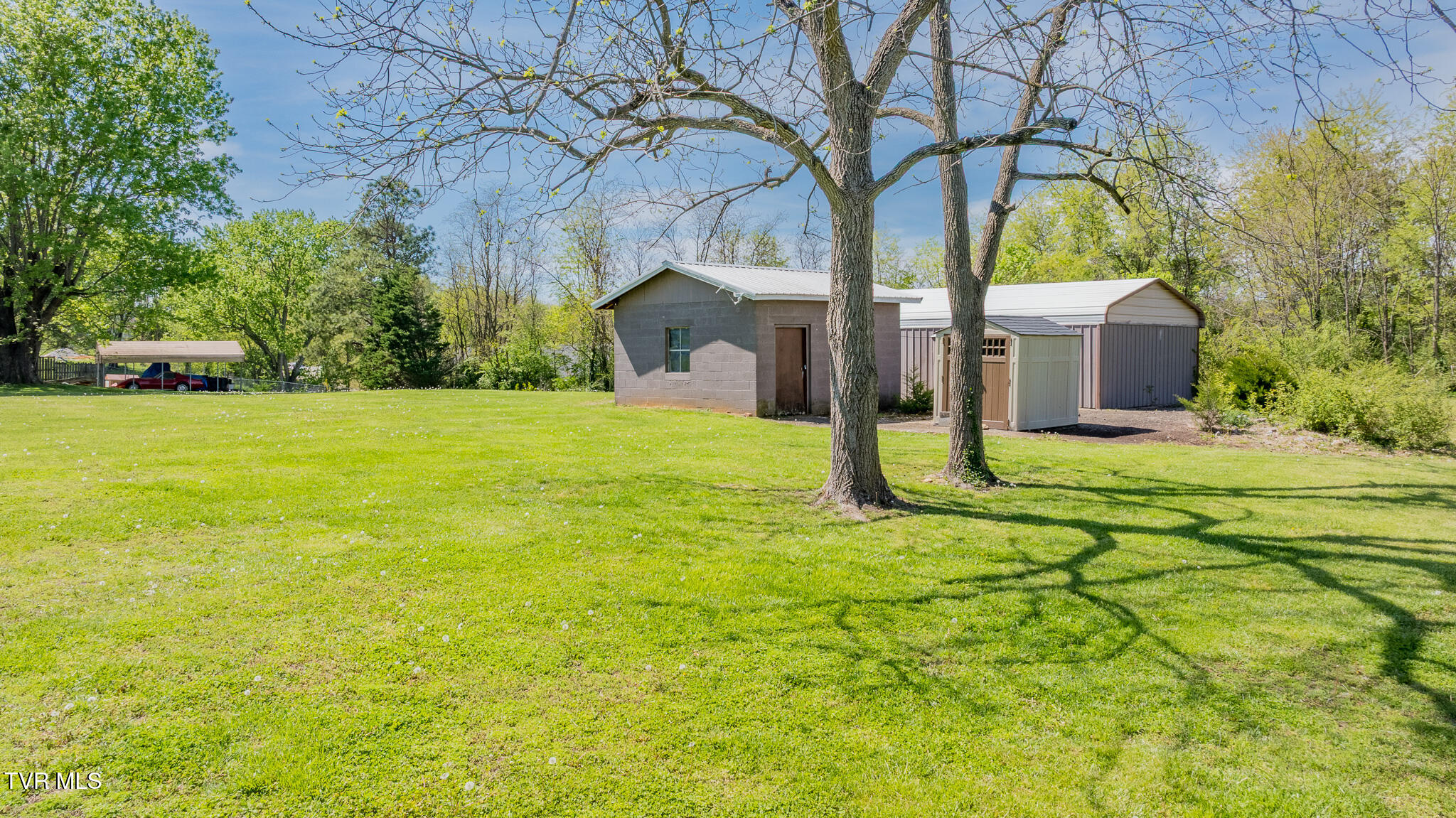 985 Old Stage Road Greeneville, TN 37745 - Photo 28 of 29 dji_fly_20260410_151734_0697_17758486936