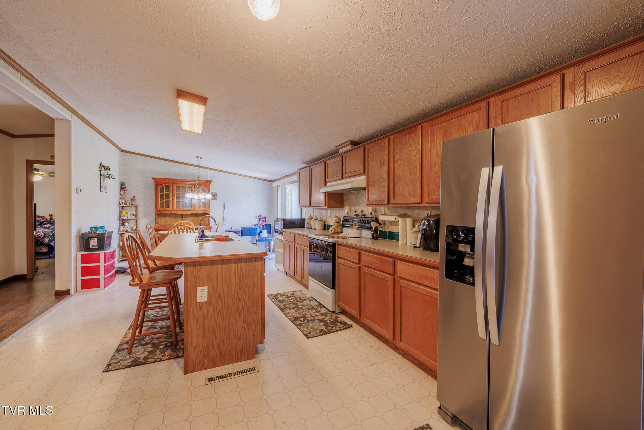 985 Old Stage Road Greeneville, TN 37745 - Photo 9 of 29 1R9A4893-HDR