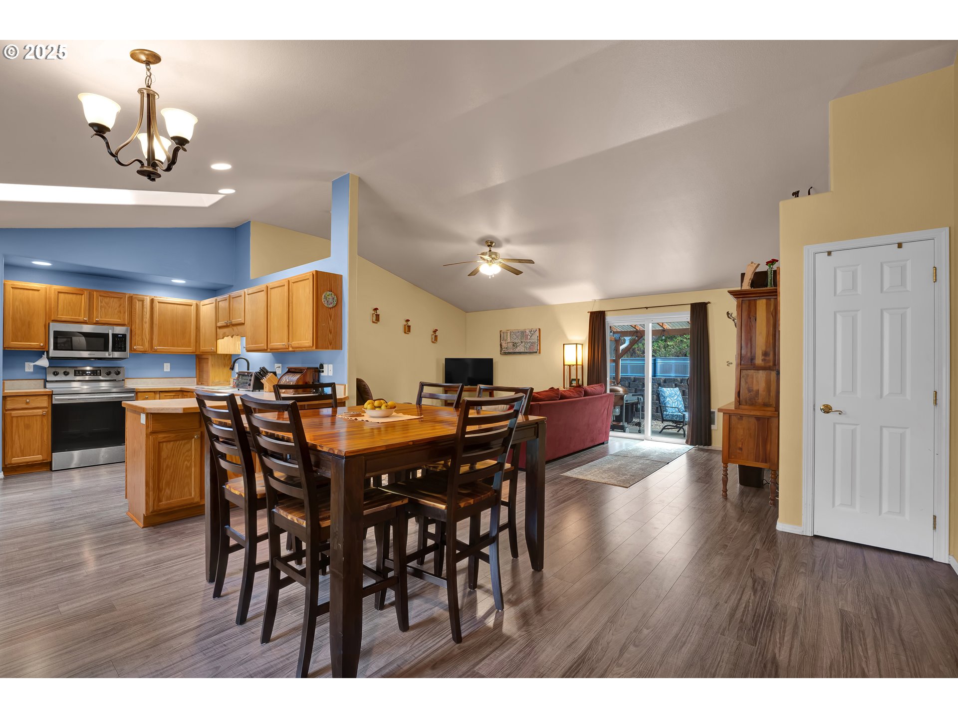 122 Park Village Loop Florence, OR 97439 - Photo 6 of 42