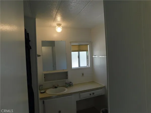 $999,999 | 45985 Cottonwood Road, Newberry Springs, CA 92365