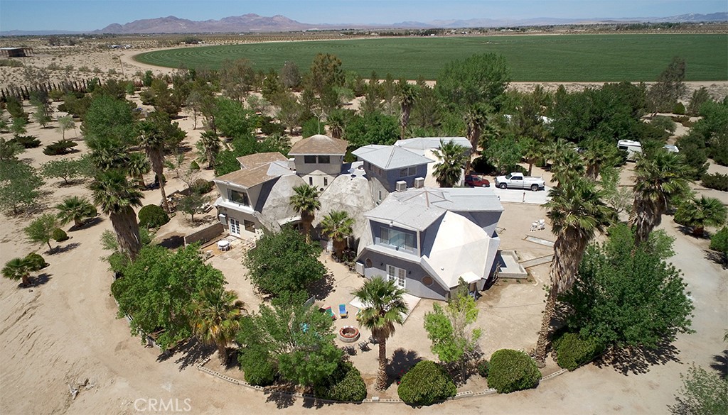 45985 Cottonwood Road Newberry Springs, CA 92365 - Photo 67 of 67 an aerial view of a house with outdoor space and a lake view