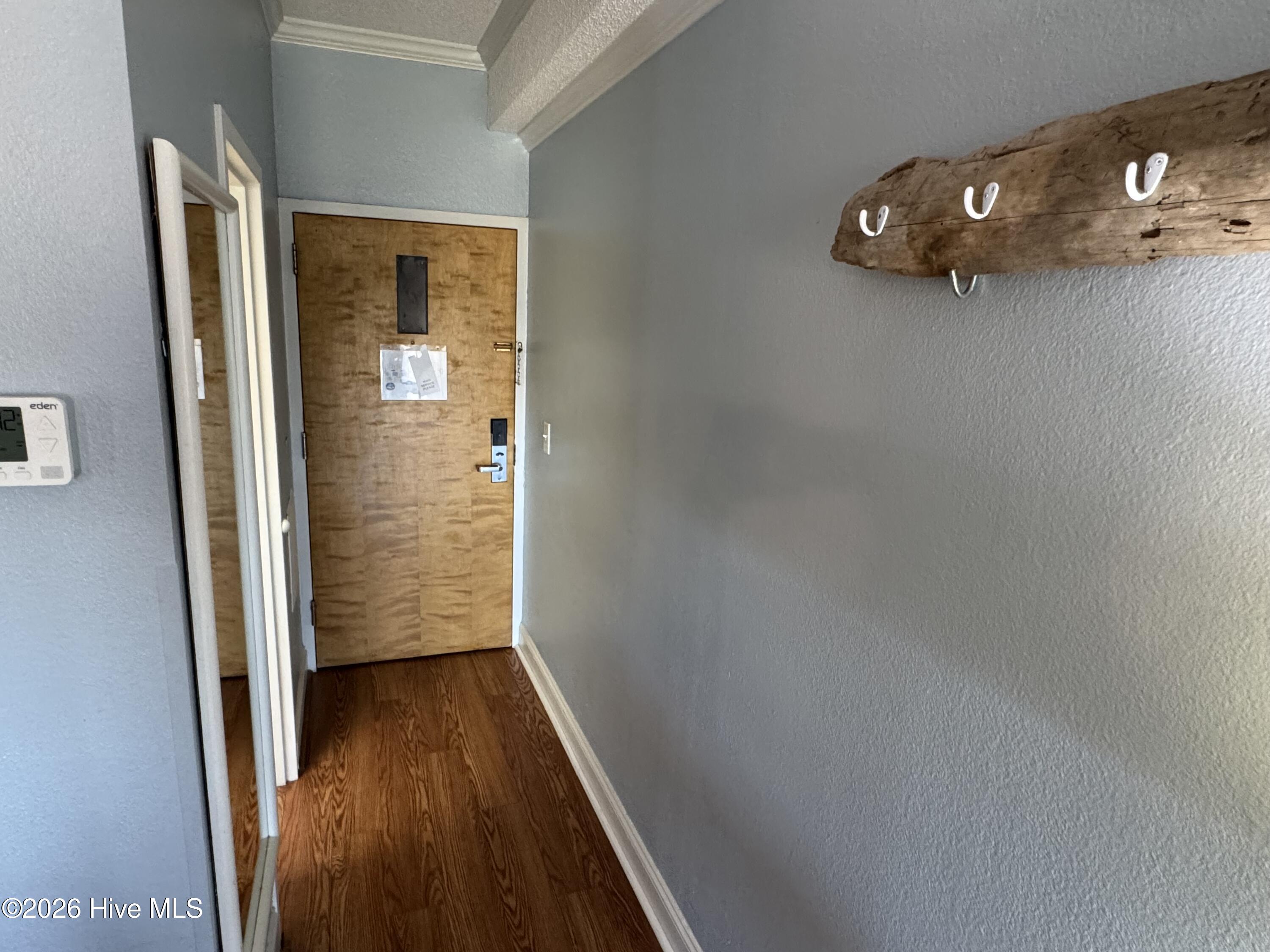 602 West Fort Macon Road, Unit 128 Atlantic Beach, NC 28512 - Photo 29 of 42 Entrance / Hallway