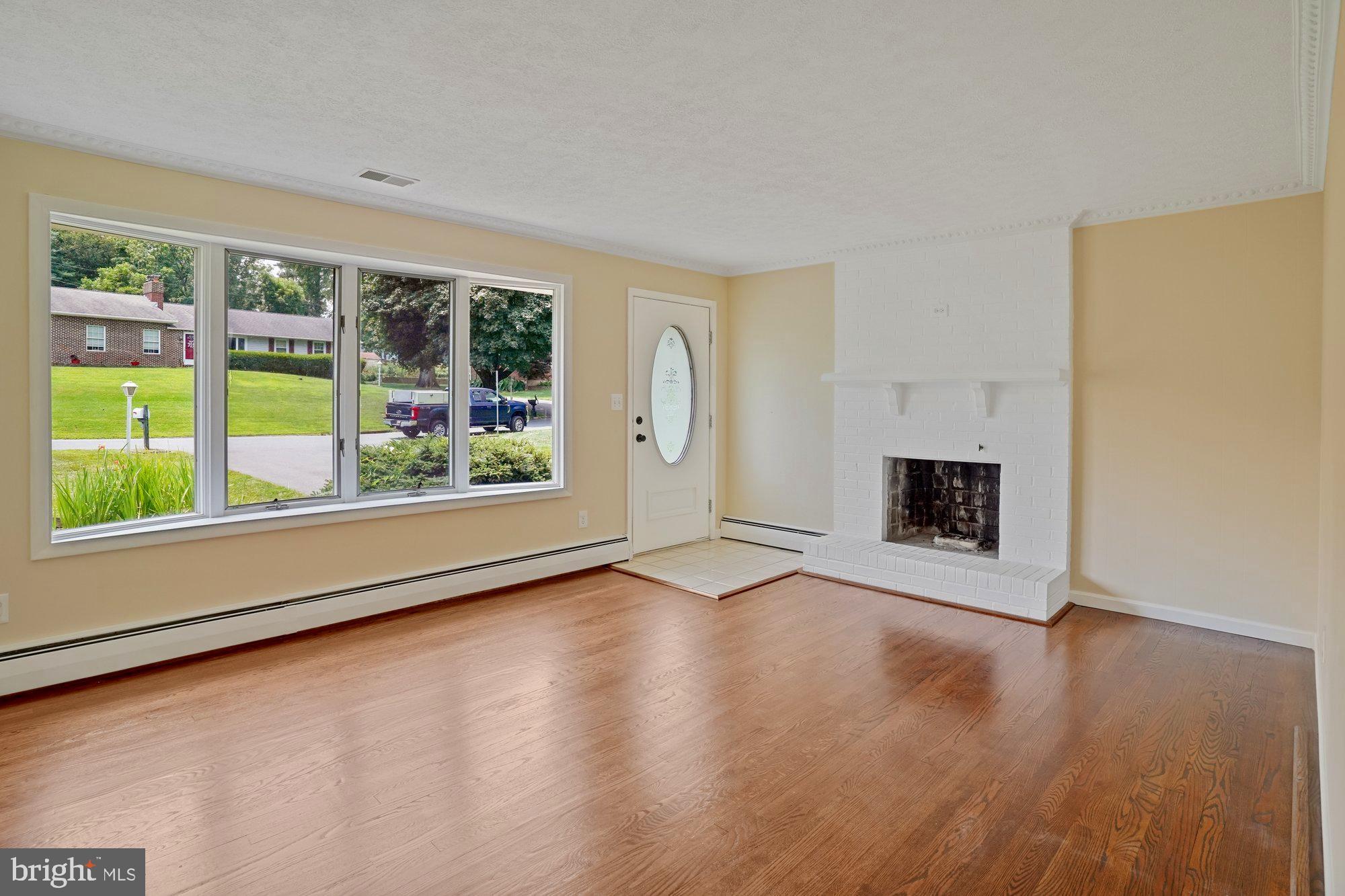 1309 Murgatroyd Road Fallston, MD 21047 - Photo 7 of 28