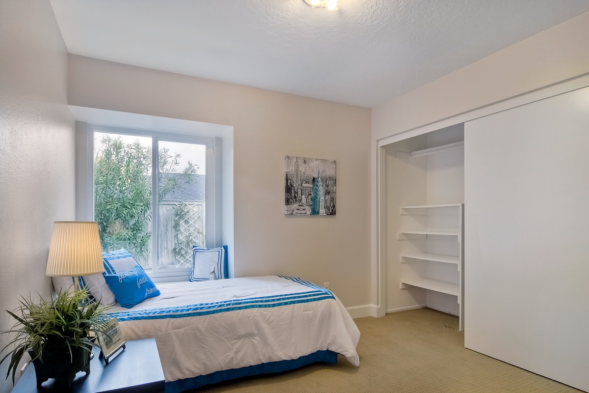 1845 Lodgepole Road San Marcos, CA 92078 - Photo 9 of 25 2nd bedroom