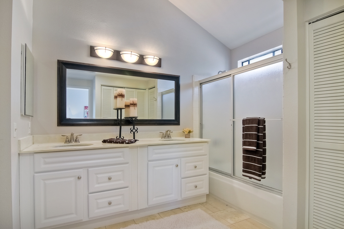 1845 Lodgepole Road San Marcos, CA 92078 - Photo 13 of 25 Master bath down with double vanities.