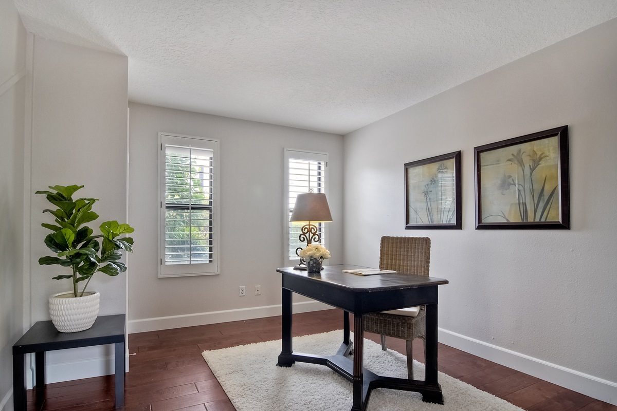 1845 Lodgepole Road San Marcos, CA 92078 - Photo 16 of 25 5th bedroom down, optional office, craft room or you choose.