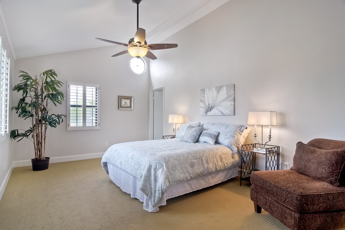 1845 Lodgepole Road San Marcos, CA 92078 - Photo 18 of 25 Master suite upstairs with en-suite bath.