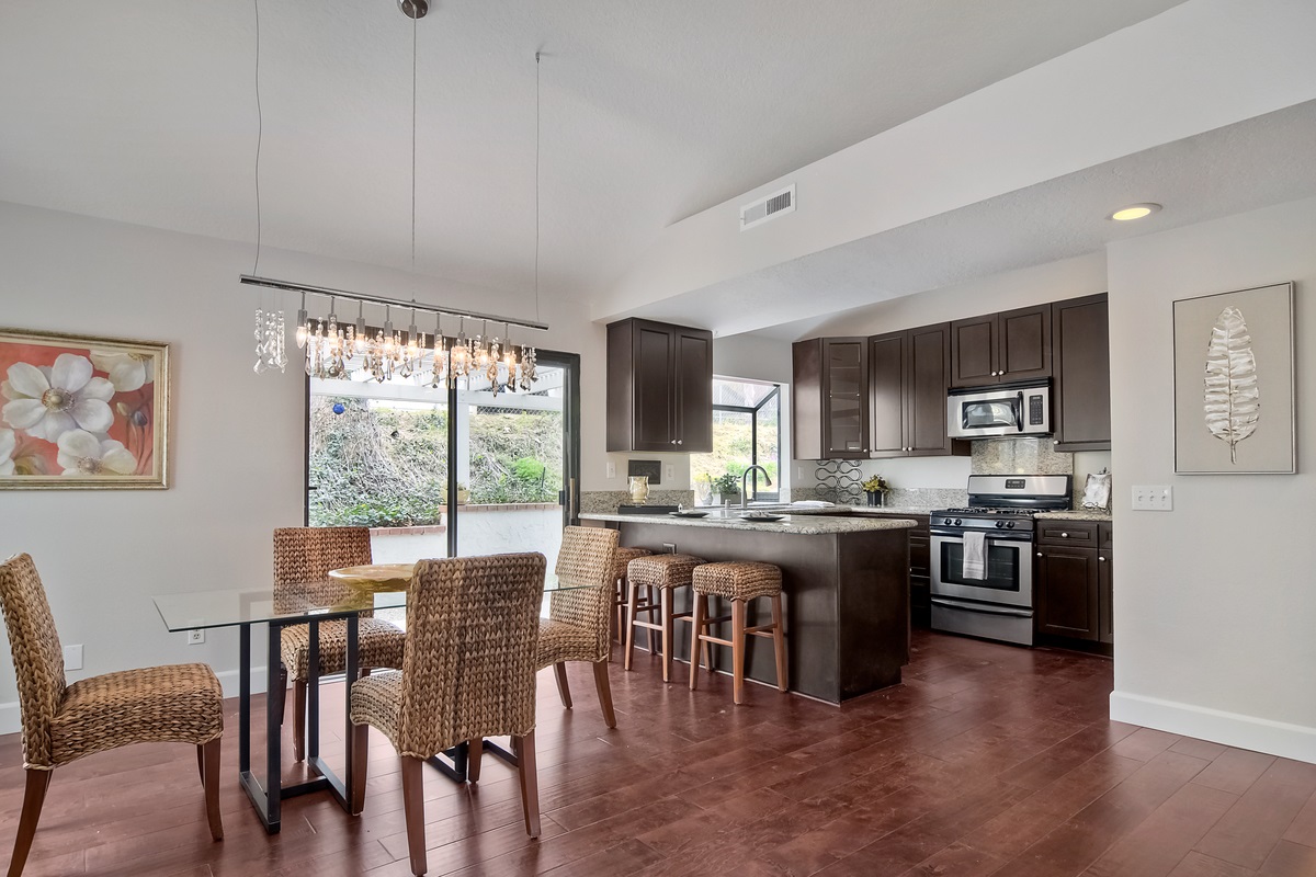 1845 Lodgepole Road San Marcos, CA 92078 - Photo 25 of 25 Spacious open floor plan.