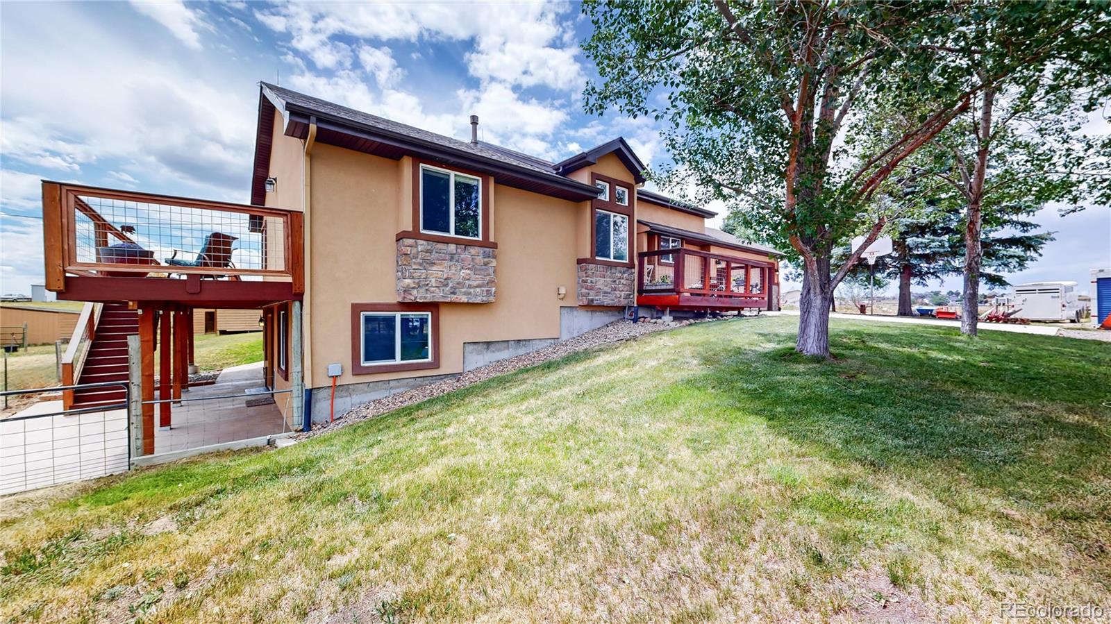 44212 Rodeo Court Elizabeth, CO 80107 - Photo 3 of 50 Gallery Image 3