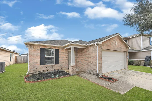 $258,900 | 7906 Yaupon View Drive, Cypress, TX 77433