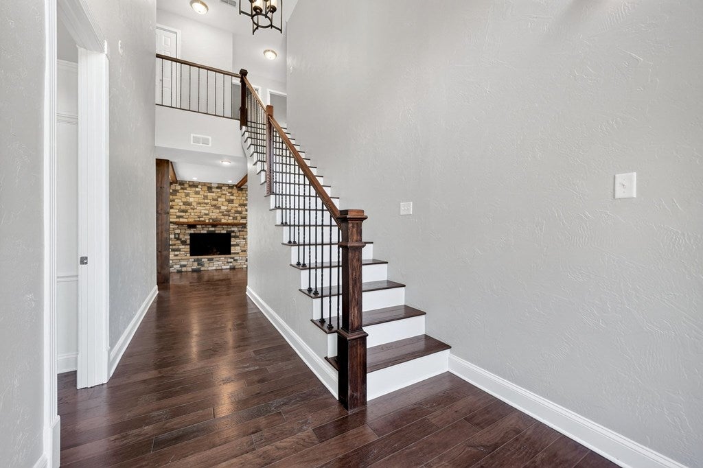 1201 Robbins Road Athens, TX 75751 - Photo 7 of 45 Gallery Image 7