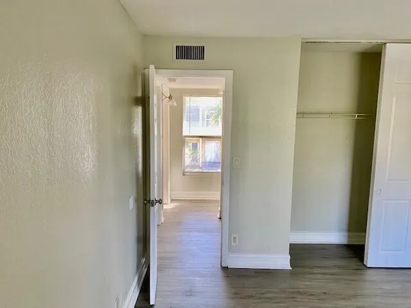 $2,100 | 605 Southwest 1st Court, Boynton Beach, FL 33435