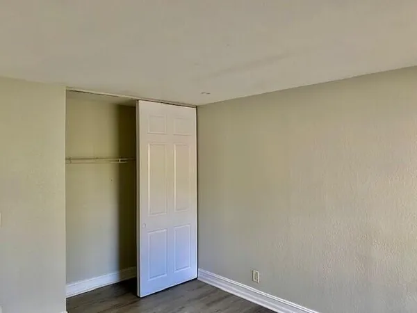 $2,100 | 605 Southwest 1st Court, Boynton Beach, FL 33435