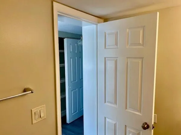 $2,100 | 605 Southwest 1st Court, Boynton Beach, FL 33435