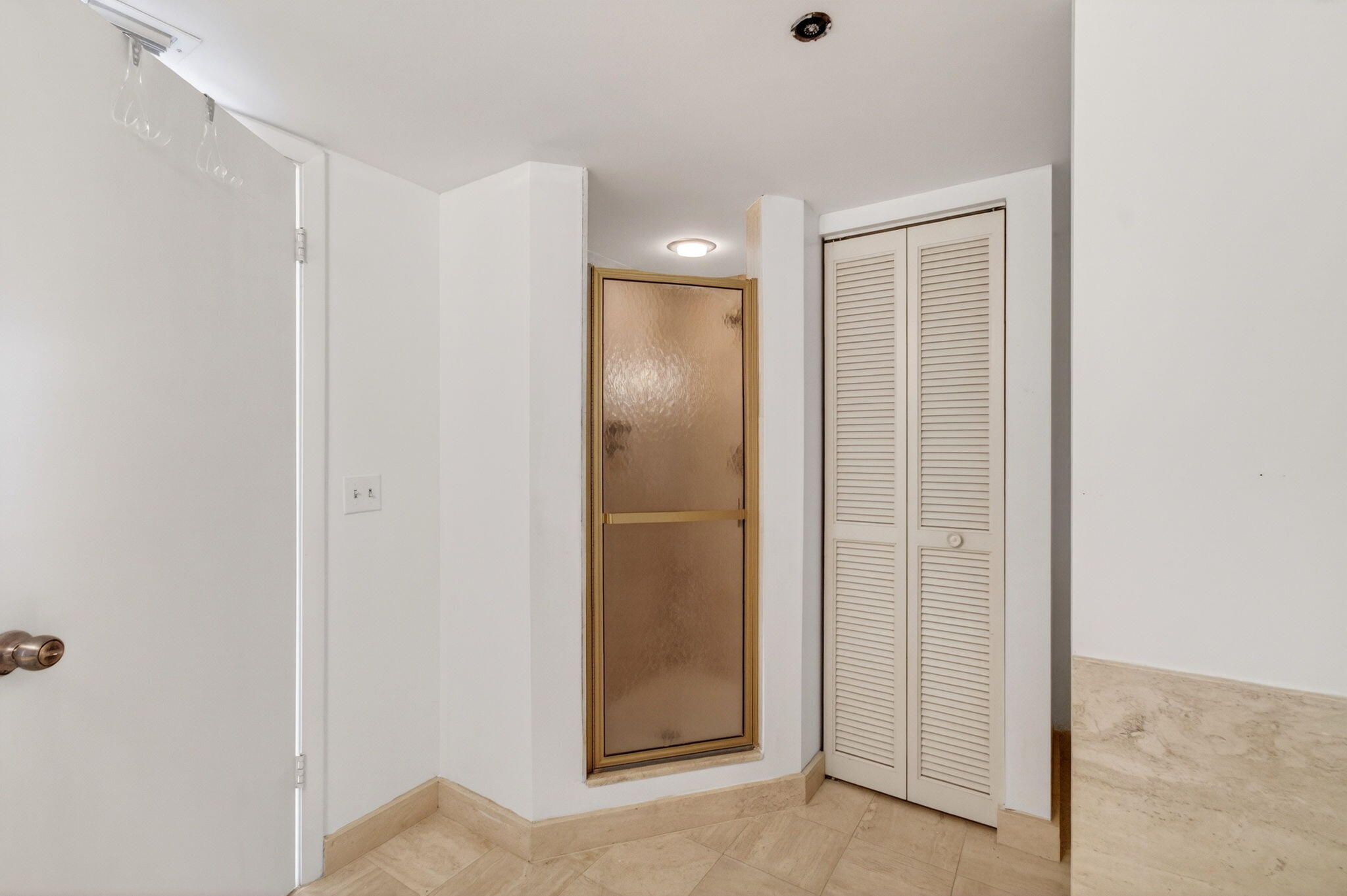 4201 North Ocean Boulevard, Unit C 307 Boca Raton, FL 33431 - Photo 7 of 31 Master Separate Shower