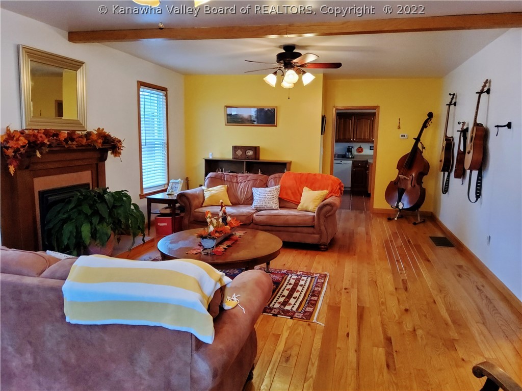 30482 Charleston Road Leon, WV 25123 - Photo 26 of 47 Gallery Image 26