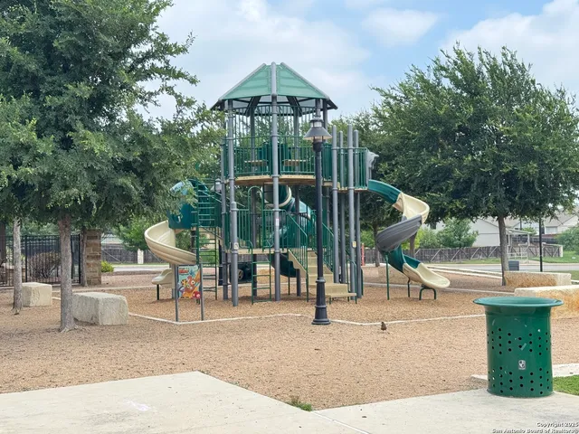 a view of a house with a outdoor space