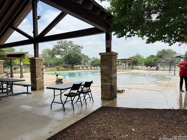 a view of a tennis court